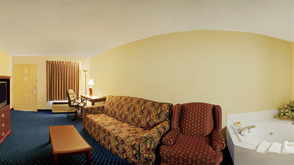 Days Inn By Wyndham Alma Kültér fotó